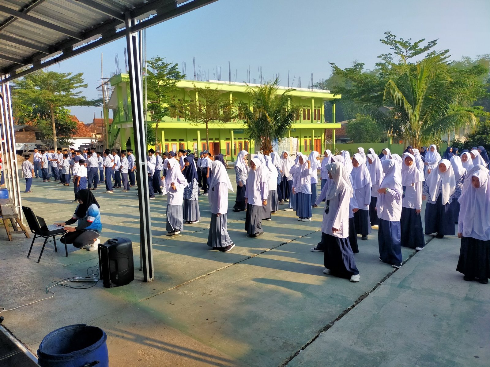 Sehat, Aktif, dan Berkarakter: SMP Islam Miftahul Qur’an Hidupkan 7 Kebiasaan Anak Indonesia Hebat melalui Olahraga