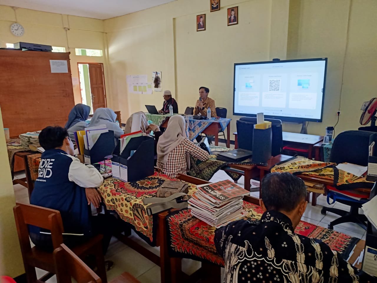 Tingkatkan Literasi Digital, SMP Islam Miftahul Qur’an Gelar Pelatihan Pengelolaan Website Resmi Sekolah