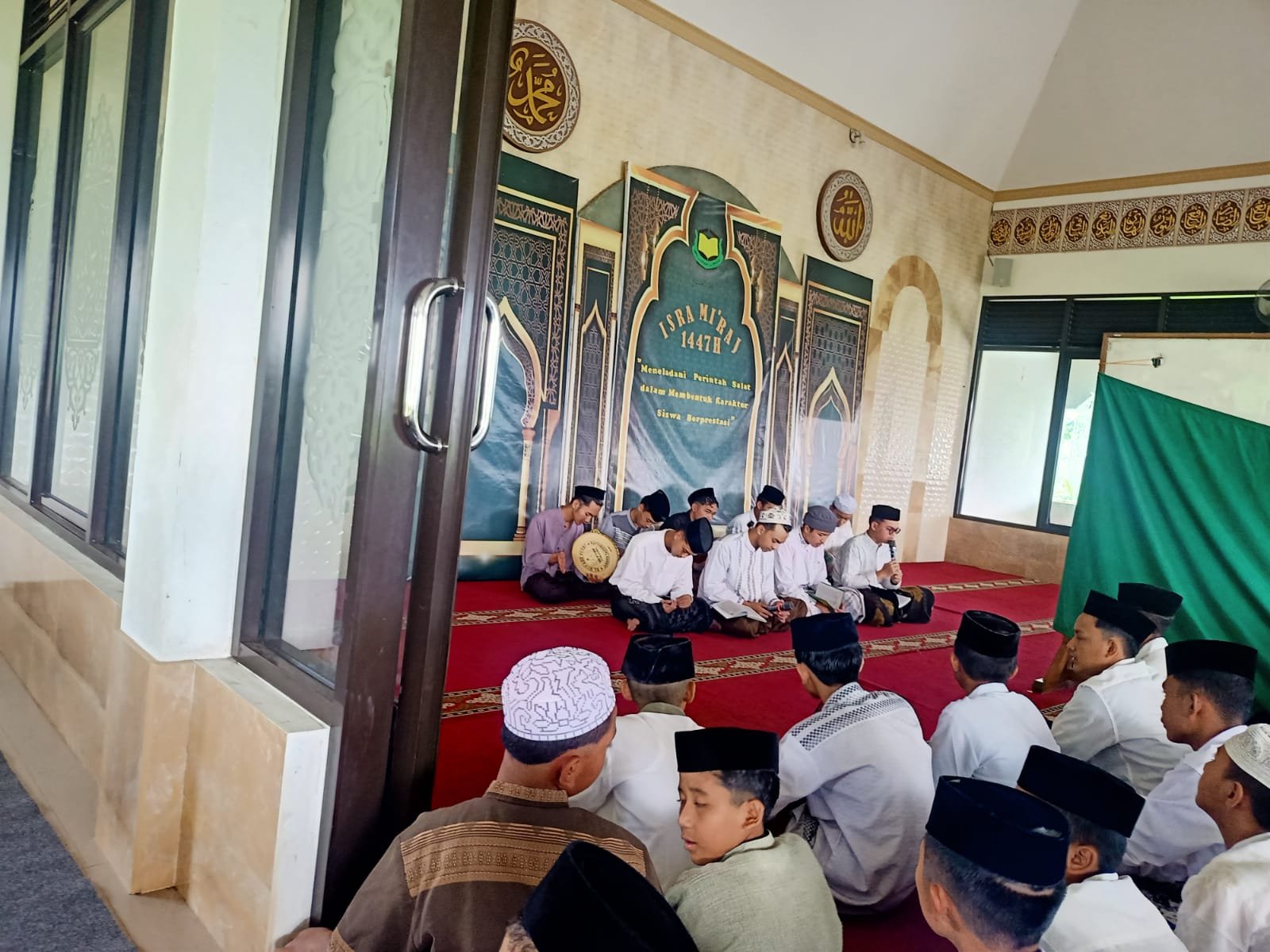 Seni Hadroh & Rebana