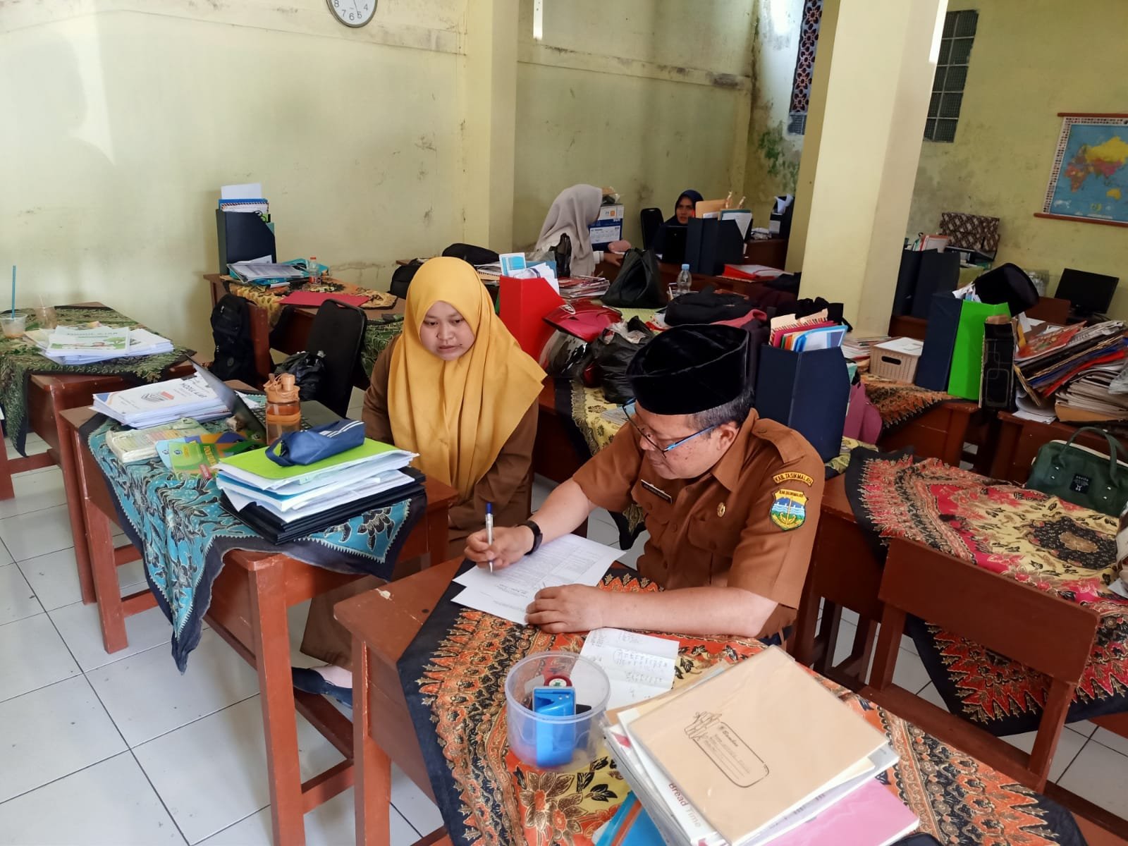 Supervisi Penyusunan Kurikulum Satuan Pendidikan oleh Pengawas