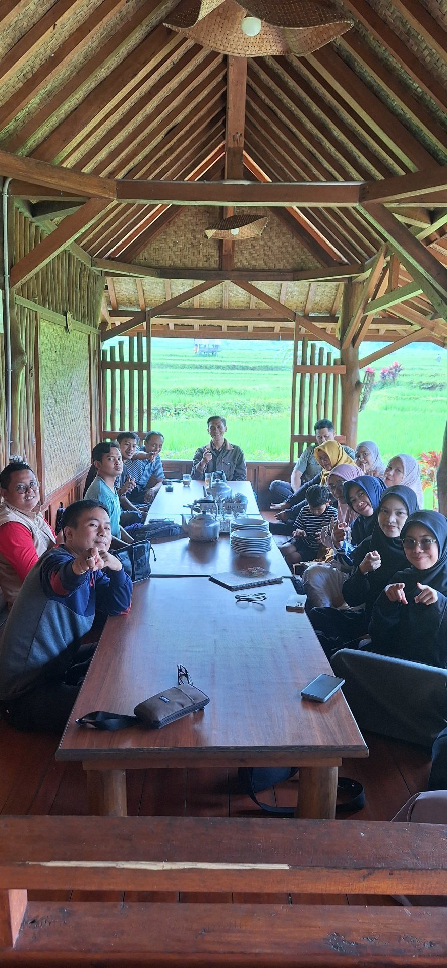 Gathering Family
