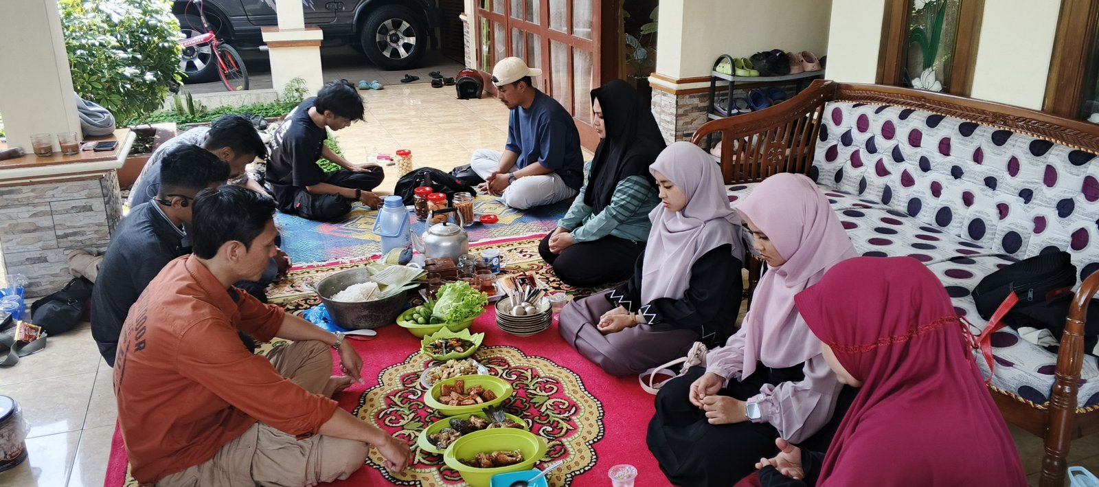 Agenda bersilaturahmi ke Guru MQ