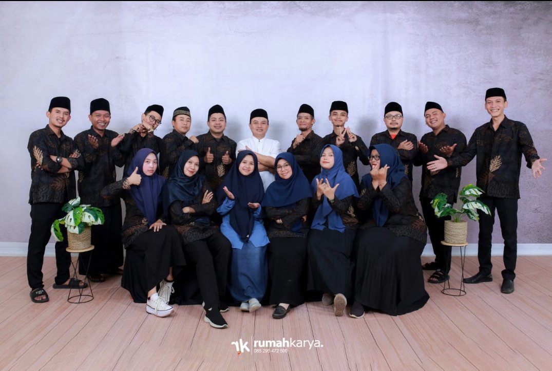 Gaya Natural Smile