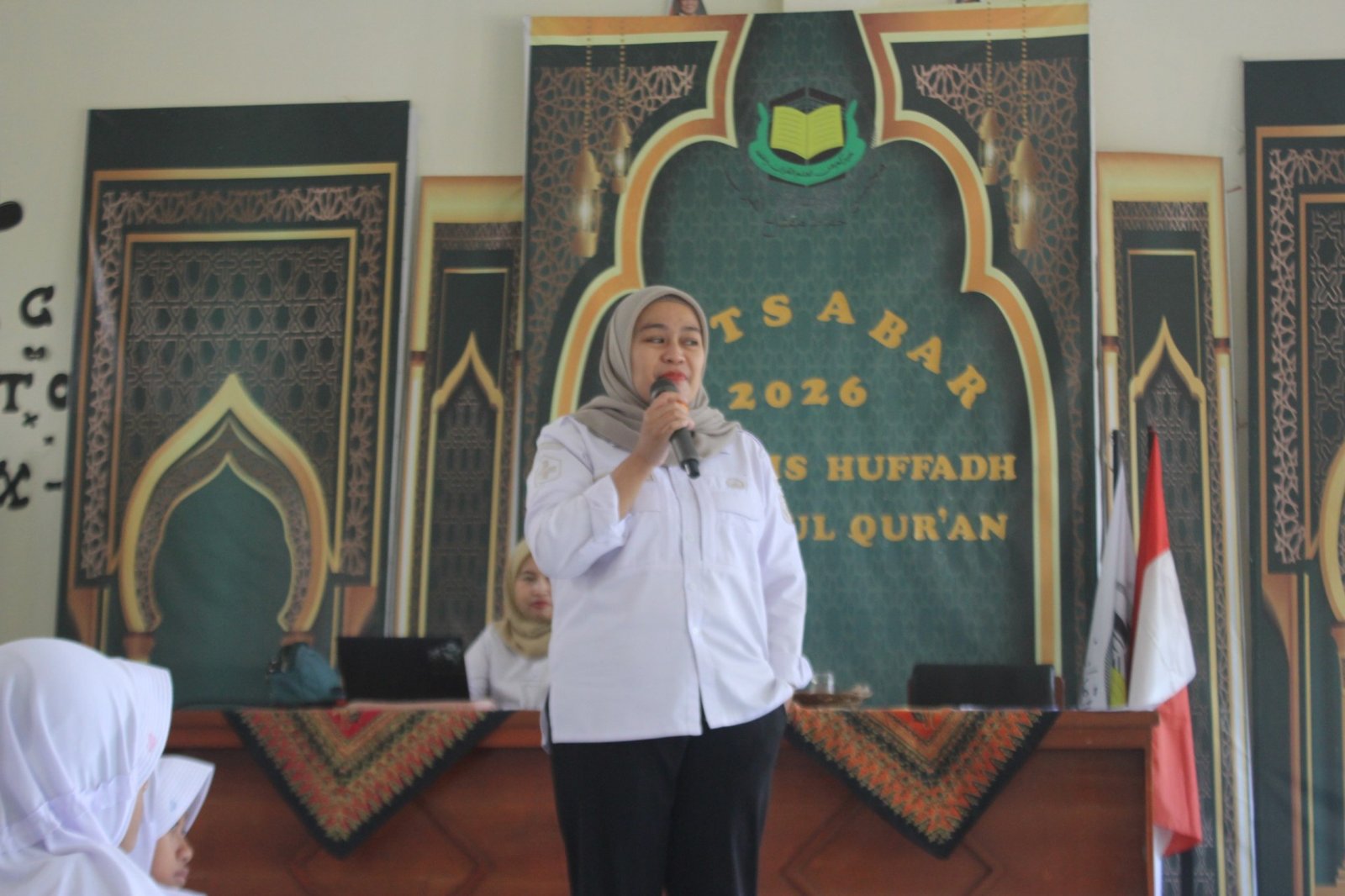 Pemaparan materi kesling dari Puskesmas Jamanis