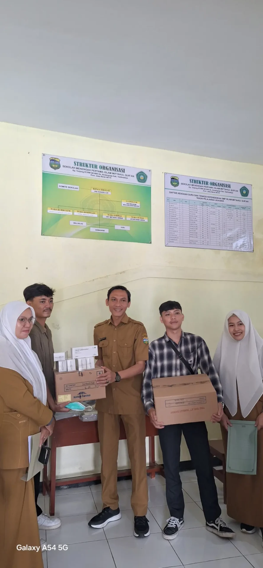 Pendistribusian Tablet Tambah Darah (TTD) dari Puskesmas Jamanis