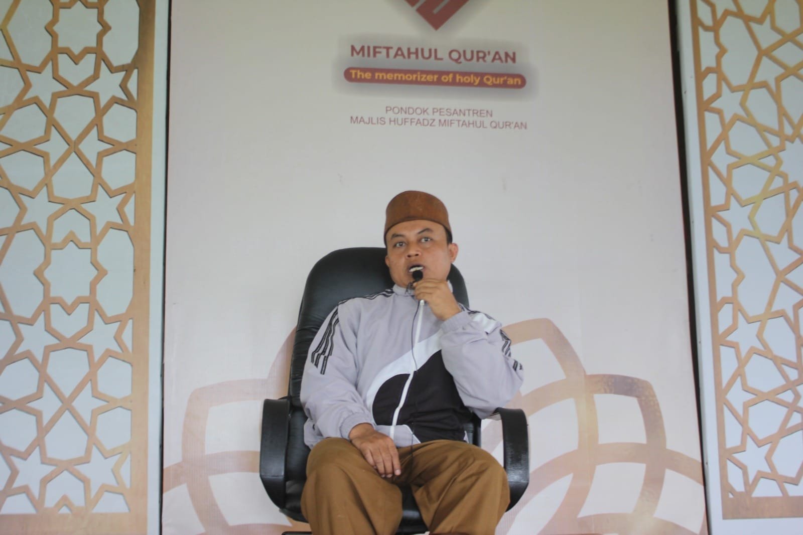 Sambutan dan Pengarahan dari Ketua Yayasan KH. Ihban Abdussomad, S.Pd.I.